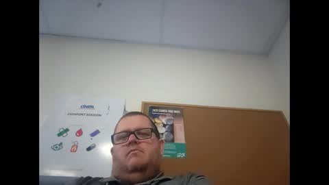 The hopeless romantic online show from February 9, 2025, 5:19 am