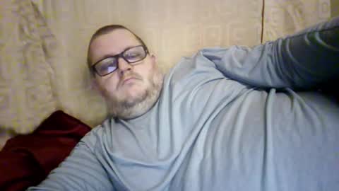 Snapshot of creeeping_death chatting on January 18, 2026, 8:34 pm The hopeless romantic online show from January 18, 2026, 8:34 pm