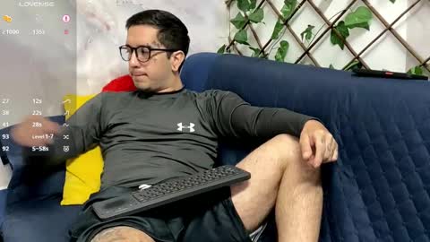 Snapshot of crees_master chatting on March 1, 2026, 2:08 pm crees_master online show from March 1, 2026, 2:08 pm