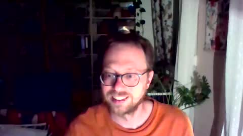 Snapshot of creloxp chatting on May 4, 2026, 8:49 pm creloxp online show from May 4, 2026, 8:49 pm