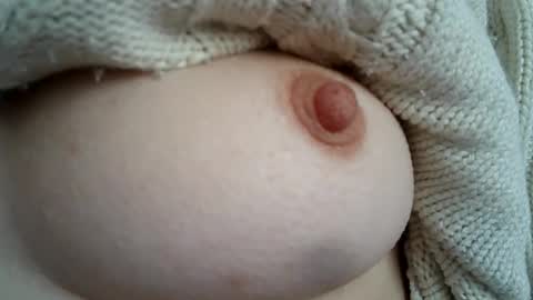 Snapshot of cremina chatting on February 8, 2026, 12:19 pm cremina online show from February 8, 2026, 12:19 pm