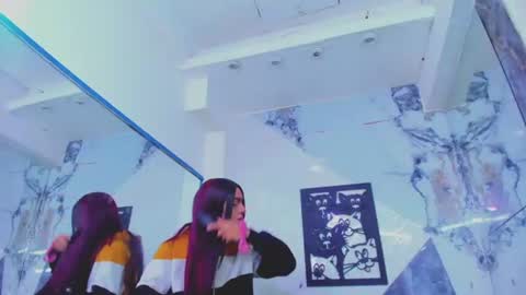 crhistofer_ online show from July 27, 2026, 4:08 am