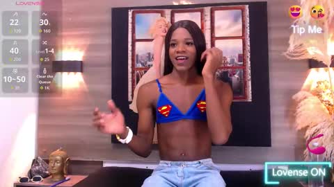 CriisBrown  online show from December 19, 2025, 9:55 pm