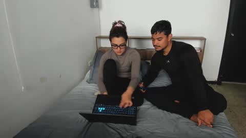 Crimson heart online show from January 18, 2025, 7:15 pm