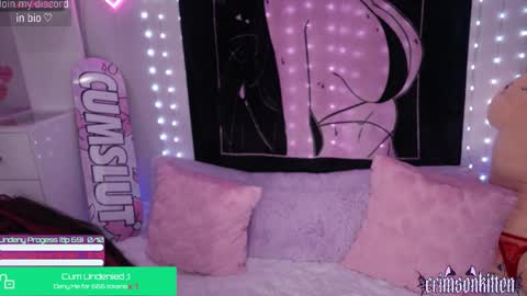 Snapshot of crimsonkitten chatting on January 6, 2026, 5:44 am Crimson Kitten online show from January 6, 2026, 5:44 am