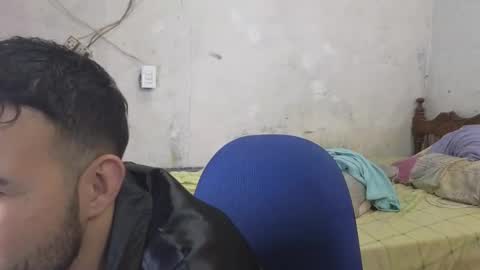 cris_simons online show from December 1, 2024, 7:36 pm