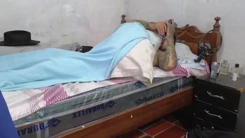 cris_simons online show from January 25, 2025, 2:37 am