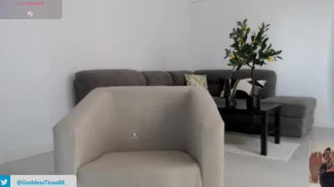 Snapshot of cris_tinne chatting on April 25, 2026, 3:09 pm cris_tinne online show from April 25, 2026, 3:09 pm