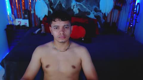 Snapshot of crisandmery chatting on October 24, 2025, 7:49 am CRISANDMERY online show from October 24, 2025, 7:49 am