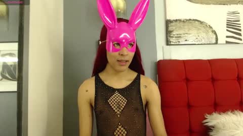 Snapshot of crisevanz18 chatting on January 5, 2025, 4:25 am Cris Evanz online show from January 5, 2025, 4:25 am