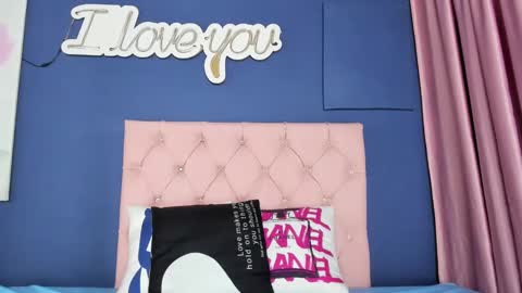 Snapshot of crisevanz18 chatting on February 7, 2025, 7:06 pm Cris Evanz online show from February 7, 2025, 7:06 pm