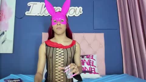 Snapshot of crisevanz18 chatting on February 7, 2025, 10:41 pm Cris Evanz online show from February 7, 2025, 10:41 pm