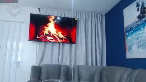 Snapshot of crisevanz18 chatting on February 23, 2025, 7:55 am Cris Evanz online show from February 23, 2025, 7:55 am