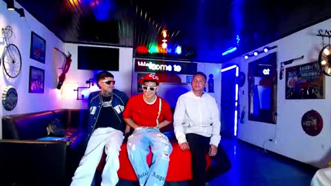 crismens online show from May 17, 2026, 8:16 pm