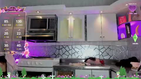 Cristina Onazis online show from June 19, 2026, 6:34 pm
