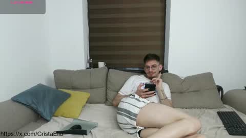 Snapshot of cristaelio chatting on July 10, 2026, 6:10 pm Crista-Elio online show from July 10, 2026, 6:10 pm