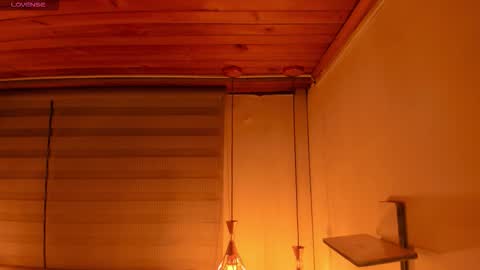 Snapshot of cristal__hot_1 chatting on February 17, 2026, 3:58 am Cristal online show from February 17, 2026, 3:58 am