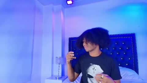 cristal_and_luke online show from January 13, 2026, 3:23 am