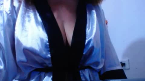 cristal_collins1 online show from February 27, 2025, 11:37 pm