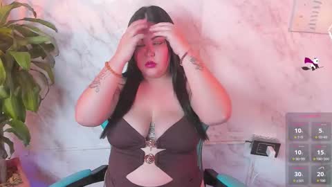 Snapshot of cristal_herrera chatting on November 9, 2025, 3:38 am Cristal online show from November 9, 2025, 3:38 am