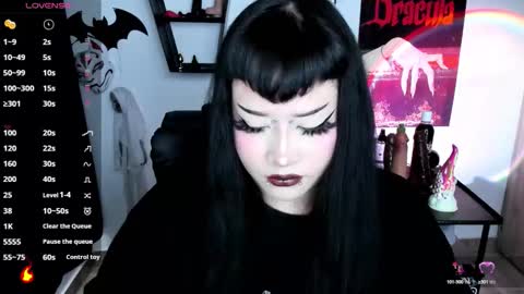 Snapshot of cristal_kosh chatting on September 18, 2025, 2:19 pm Cris online show from September 18, 2025, 2:19 pm