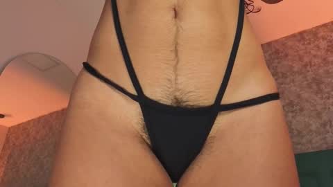 Cristal  online show from November 19, 2025, 1:22 pm