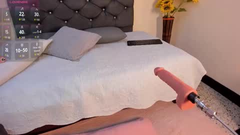 cristale69 online show from October 16, 2025, 2:45 am