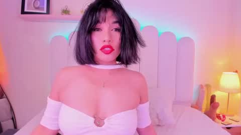 Cristal online show from June 29, 2026, 1:45 am