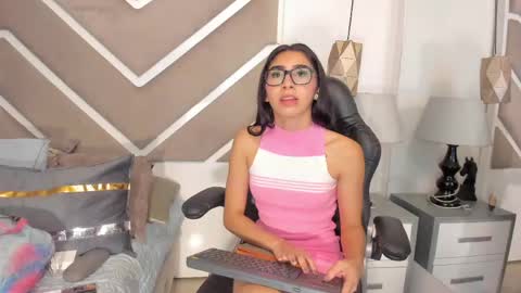 Cristal online show from May 21, 2026, 9:22 pm