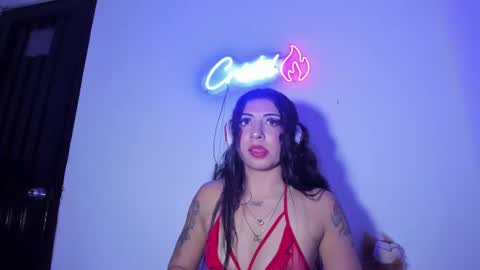  Independent Model online show from December 12, 2024, 5:20 am