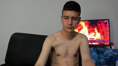 Snapshot of cristiand20 chatting on December 5, 2024, 3:59 am Cristian online show from December 5, 2024, 3:59 am