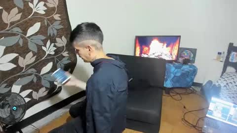 Snapshot of cristiand20 chatting on January 8, 2025, 10:27 pm Cristian online show from January 8, 2025, 10:27 pm