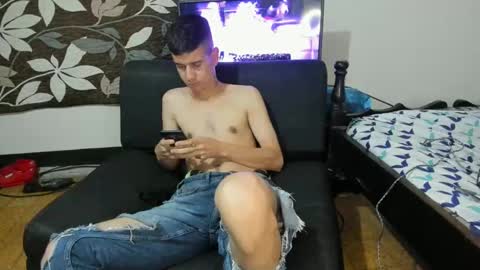 Snapshot of cristiand20 chatting on January 12, 2025, 3:39 am Cristian online show from January 12, 2025, 3:39 am