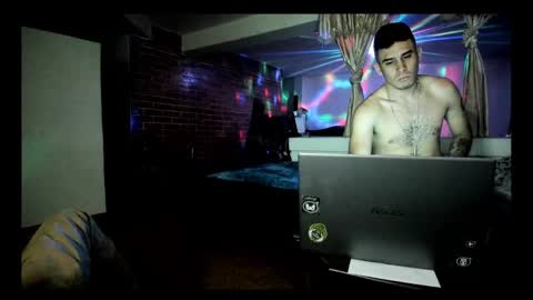 Snapshot of cristiand20 chatting on February 26, 2025, 4:14 am Cristian online show from February 26, 2025, 4:14 am