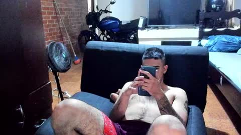 Snapshot of cristiand20 chatting on March 10, 2025, 12:15 pm Cristian online show from March 10, 2025, 12:15 pm