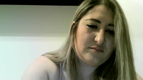 Snapshot of cristina20021991 chatting on December 22, 2024, 4:48 pm cristina20021991 online show from December 22, 2024, 4:48 pm