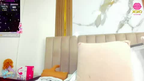 Snapshot of cristinsexy_ chatting on April 14, 2026, 10:43 am Cristina online show from April 14, 2026, 10:43 am