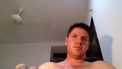 Snapshot of cristopher3042 chatting on April 9, 2026, 6:41 am cristopher3042 online show from April 9, 2026, 6:41 am