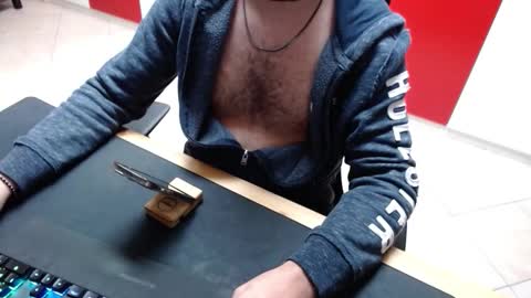 Snapshot of crocken_bisc chatting on January 10, 2026, 2:30 pm crocken_bisc online show from January 10, 2026, 2:30 pm