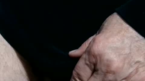 Snapshot of crockerbear11 chatting on March 6, 2026, 4:47 pm crockerbear11 online show from March 6, 2026, 4:47 pm