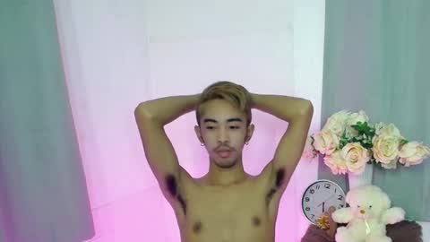 crocodale online show from October 27, 2025, 1:59 pm