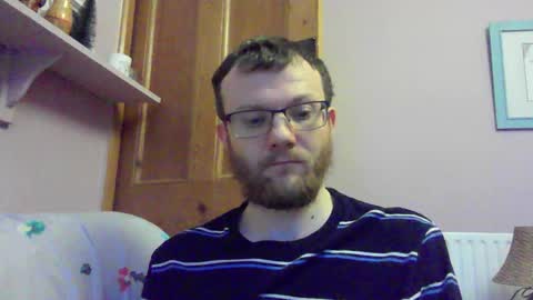 Snapshot of cropper4fun chatting on December 18, 2025, 8:31 am Cropper online show from December 18, 2025, 8:31 am