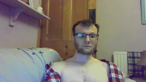 Snapshot of cropper4fun chatting on February 10, 2026, 8:46 pm Cropper online show from February 10, 2026, 8:46 pm