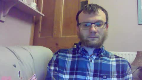 Snapshot of cropper4fun chatting on February 25, 2026, 9:35 pm Cropper online show from February 25, 2026, 9:35 pm