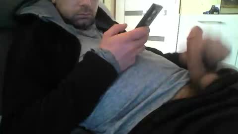 Snapshot of crosik1908 chatting on January 27, 2025, 9:13 am crosik1908 online show from January 27, 2025, 9:13 am