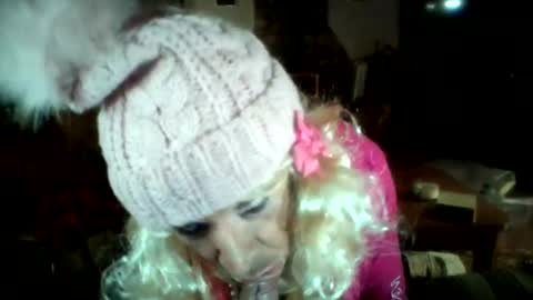 Snapshot of crossdrsr1 chatting on February 10, 2026, 11:58 am crossdrsr1 online show from February 10, 2026, 11:58 am