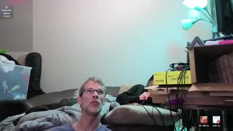 Snapshot of crownandkat chatting on January 18, 2026, 9:07 pm Crownandkat online show from January 18, 2026, 9:07 pm