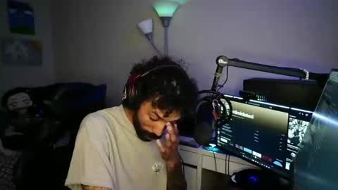 croxfoxden online show from March 16, 2026, 8:51 am