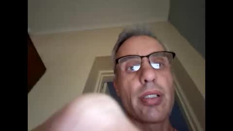 Crucut online show from January 15, 2025, 5:47 pm