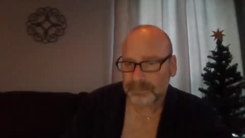 Snapshot of cruising_guy chatting on February 22, 2025, 11:35 am fun guy online show from February 22, 2025, 11:35 am